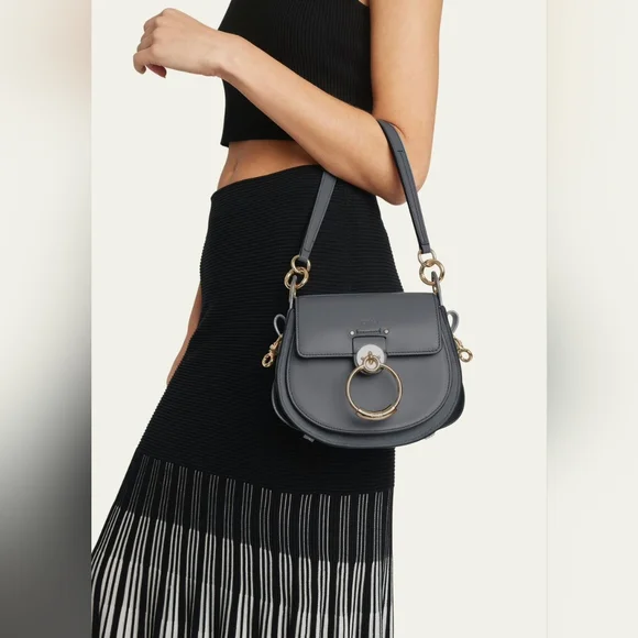 CHLOÉ Tess Shoulder Bag Black - Picture 5 of 11